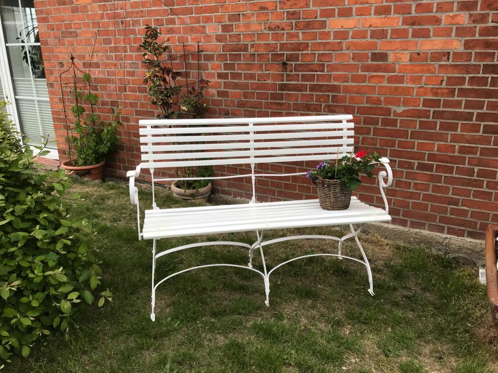 Vom 14.-22. April tanke ich Kraft und erhole mich ein wenig im Urlaub. Dann geht's mit Schwung weiter!